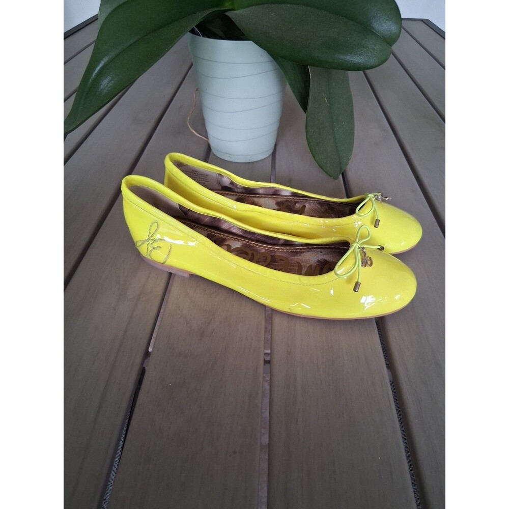 Sam Edelman Felicia Ballet Flats Women's Size 6M Yellow Patent Leather SB6